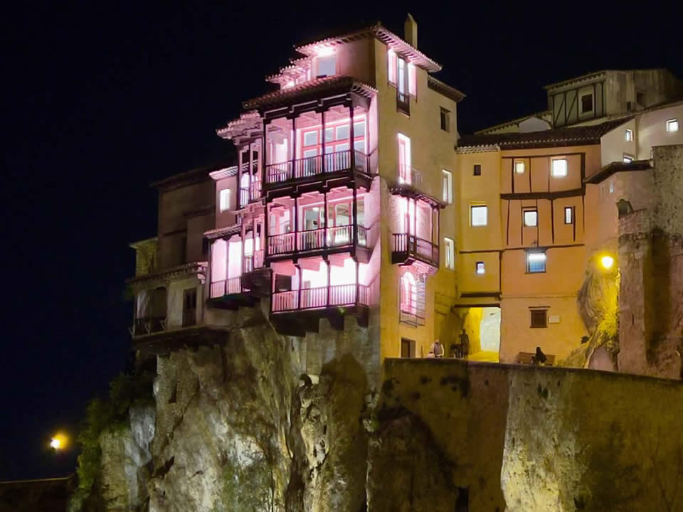 Paseo guiado nocturno por Cuenca Medieval